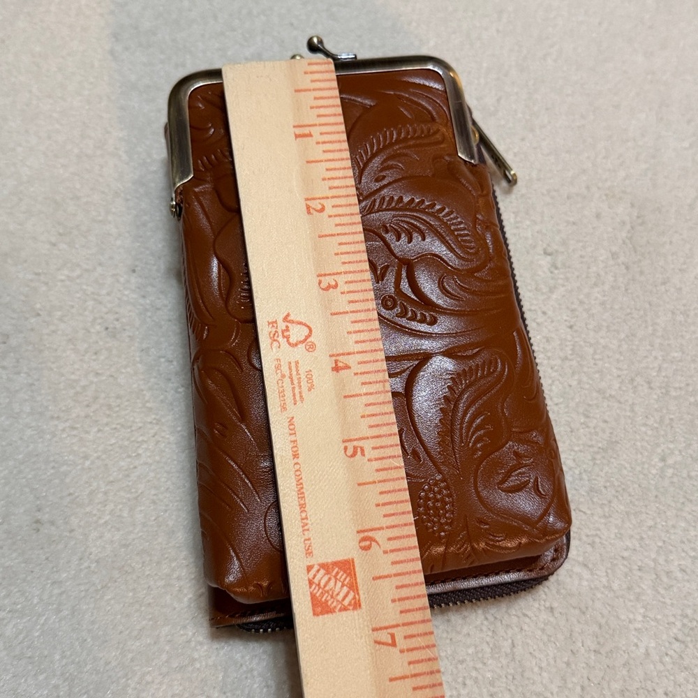 Patricia Nash Brown Tooled Leather Crossbody Zip Wallet/Purse NWT - Picture 7 of 10